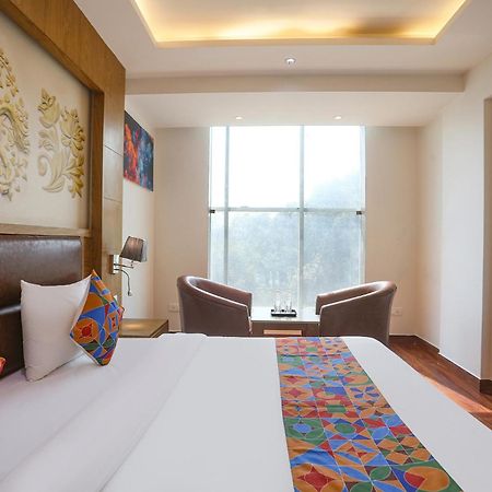 Fabhotel Prime Star 17 - Nr Yashobhoomi Convention Centre دلهي المظهر الخارجي الصورة
