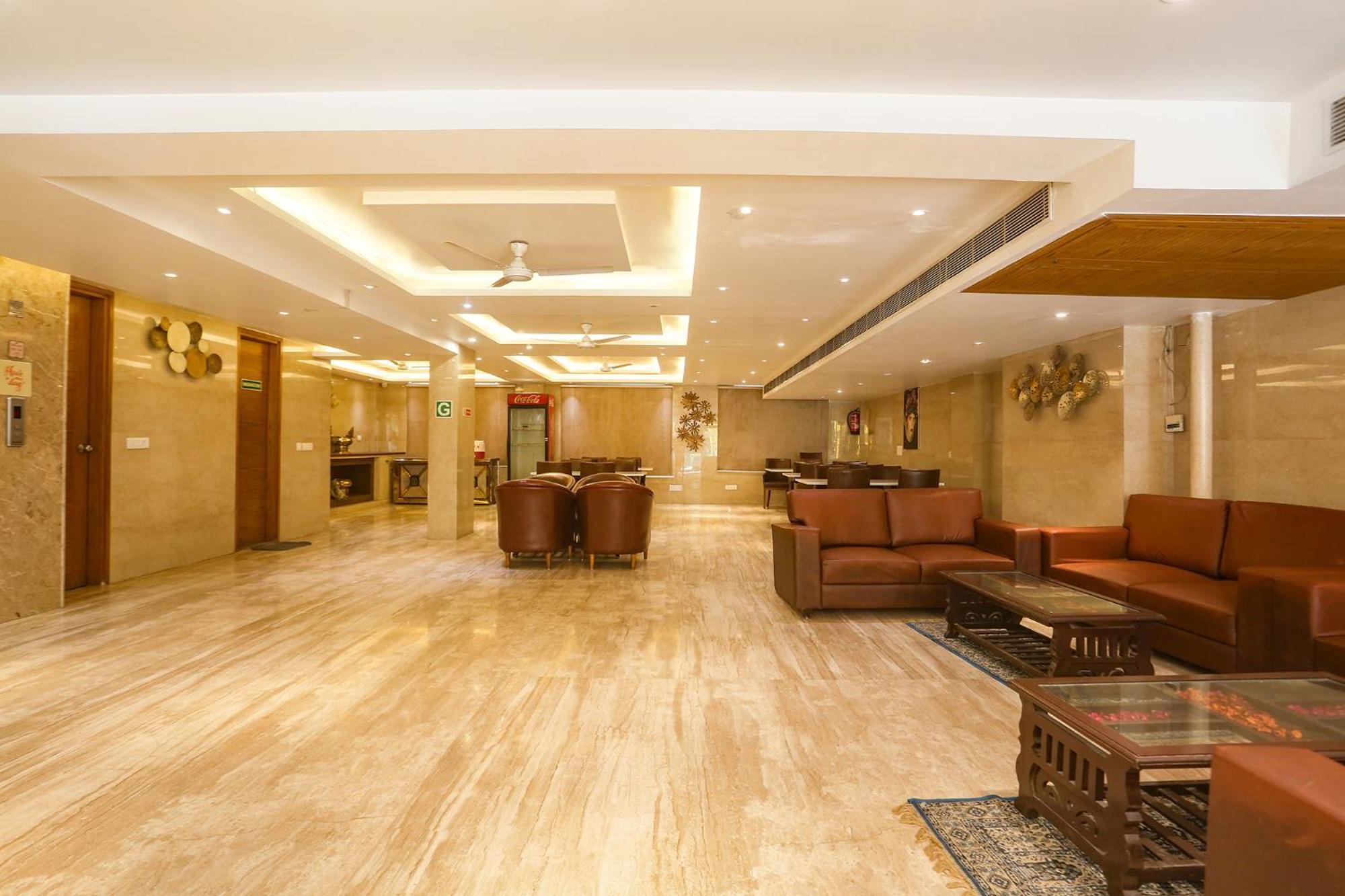 Fabhotel Prime Star 17 - Nr Yashobhoomi Convention Centre دلهي المظهر الخارجي الصورة