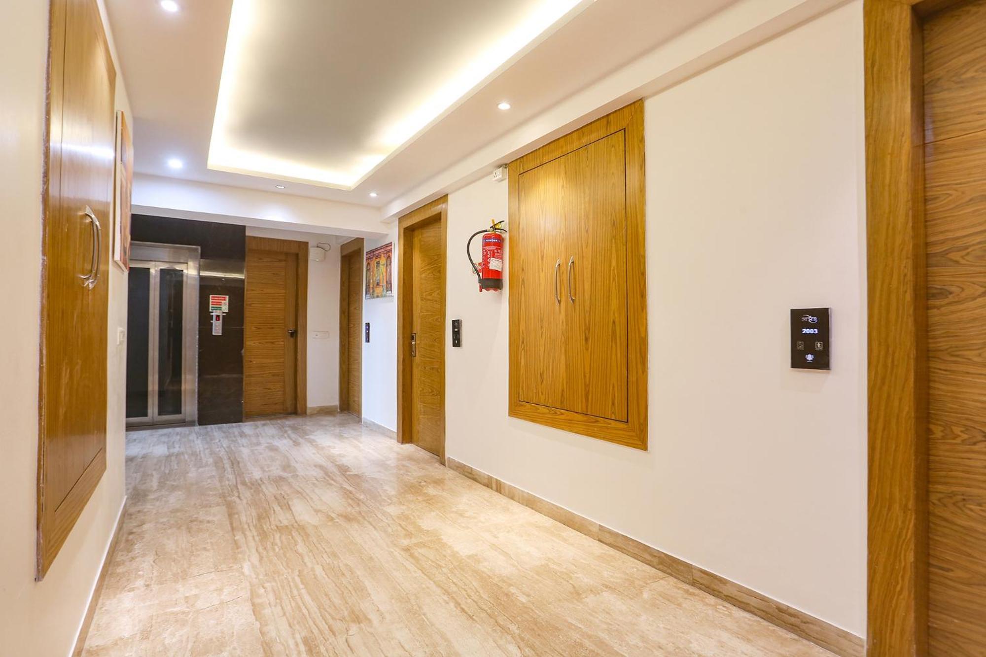Fabhotel Prime Star 17 - Nr Yashobhoomi Convention Centre دلهي المظهر الخارجي الصورة
